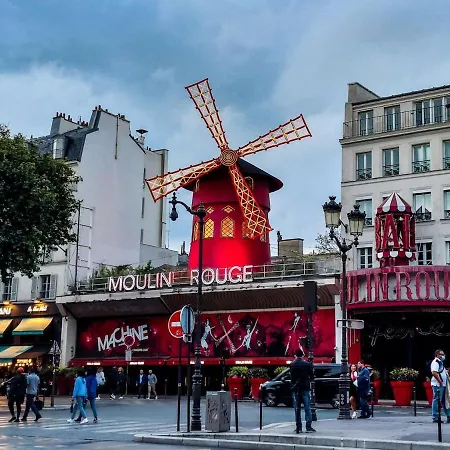 6 Chic Spacious Flat Moulin Rouge 아파트 *